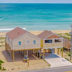 395 | Compass Point