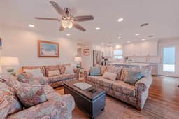 149 | Beach Pod - Image 5