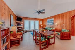 489 | Carolyn's Cottage - Image 4