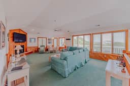 736 | Jenny's Place - Image 2