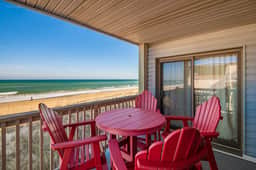 AV2-2B | Admirals View II Condo Unit 2B - Image 3