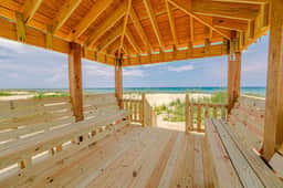 885 | Coleman's Beach Front Inn - Image 3