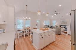 832 | Spyglass - Image 5