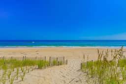 380 | Seaside Hideaway - Image 5