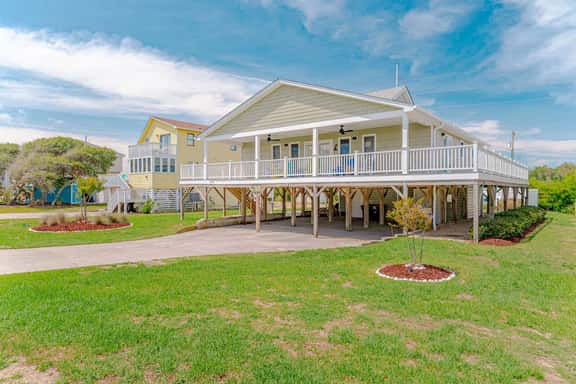 068 | Pelican's Landing - Image 1