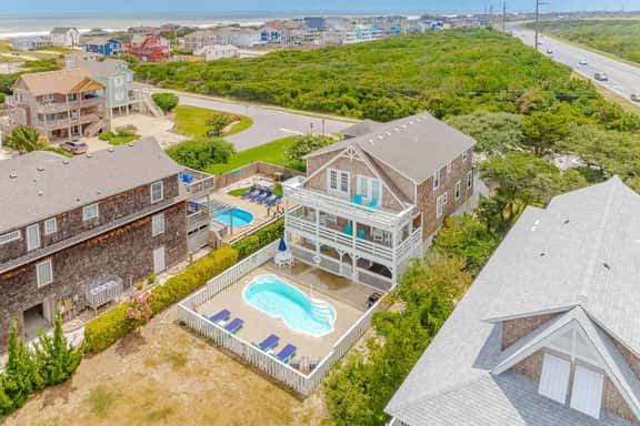 427 | Beachy Keen - Image 1
