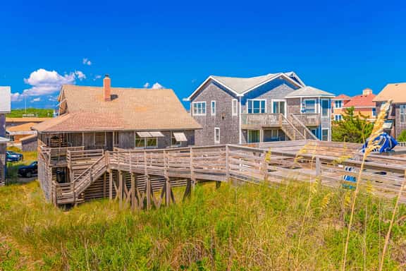 638 | Doc's Cottage - Image 1