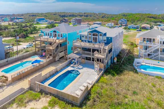 687 | Castle Dune - Image 1