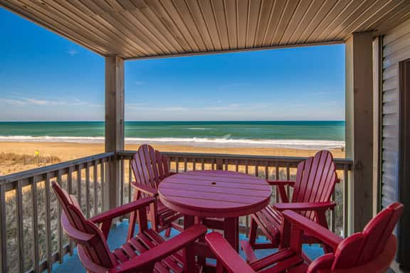 AV2-2B | Admirals View II Condo Unit 2B - Image 1