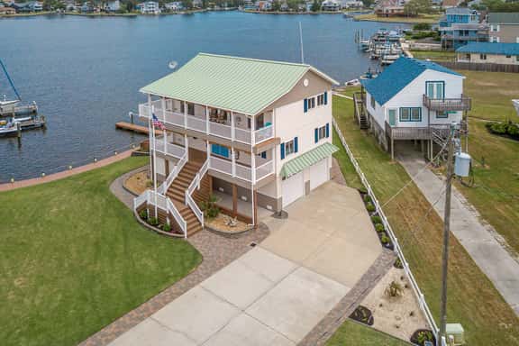 391 | Harbour Point - Image 1