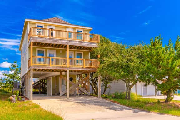 333 | Christman Cottage - Image 1