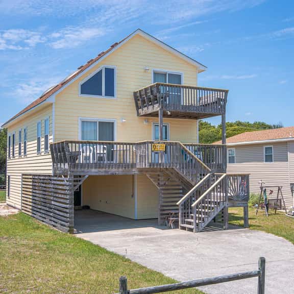 814 | OBX Family Escape - Image 1