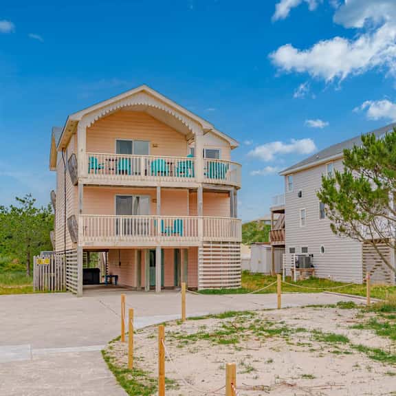 209 | Skipper's Cove - Image 1