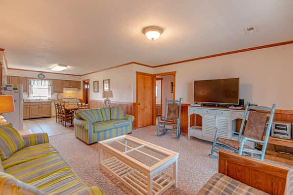 053 | Sea Haven - Image 5