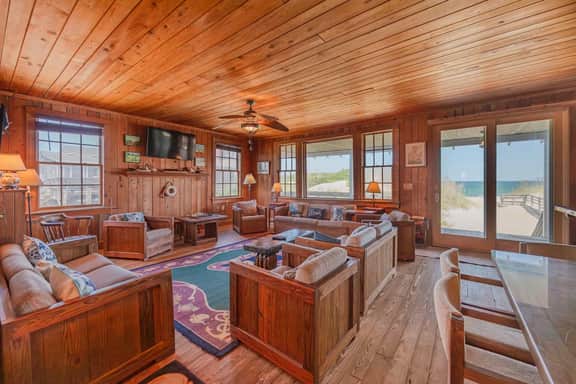 180 | Peters' Cottage - Image 4