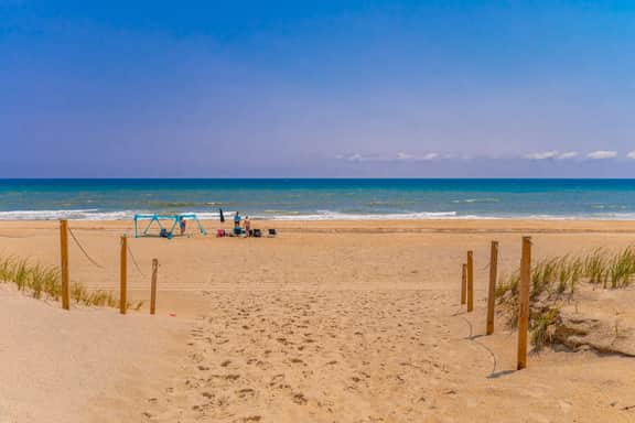 18S-B | Eighteen South B- South Ocean Breezes - Image 5