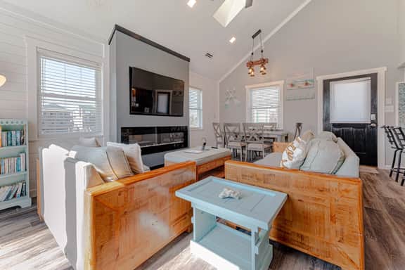 324 | Cozy Cottage - Image 5