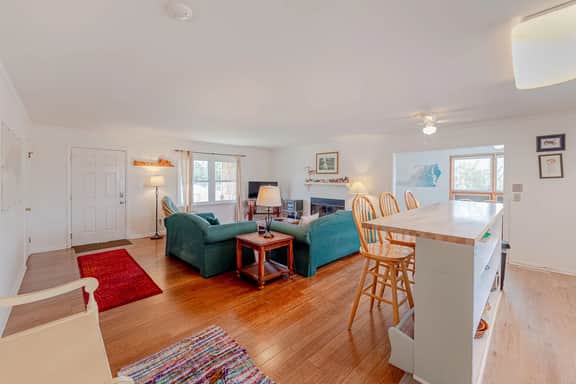 378 | Albright Cottage - Image 5