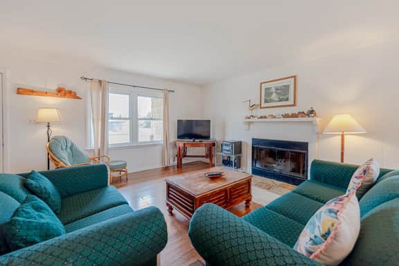 378 | Albright Cottage - Image 4