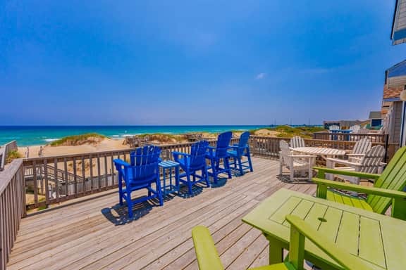 689 | Beach Oasis - Image 2