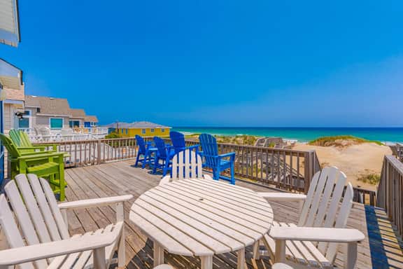 689 | Beach Oasis - Image 3