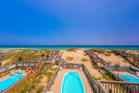 689 | Beach Oasis - Image 4