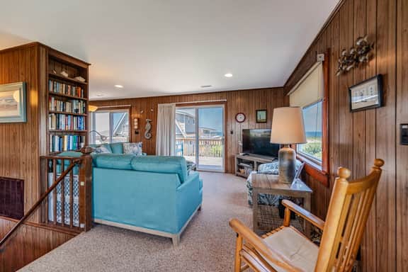 667 | Seaview - Image 3