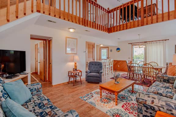 814 | OBX Family Escape - Image 3