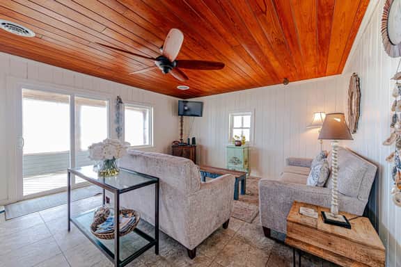 069 | Baum Shelter - Image 5