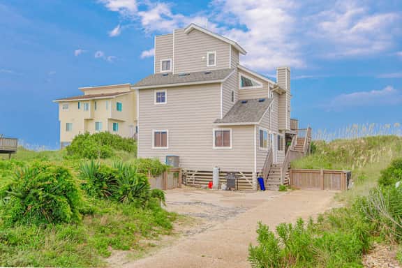 033 | Cranberry Cottage - Image 2