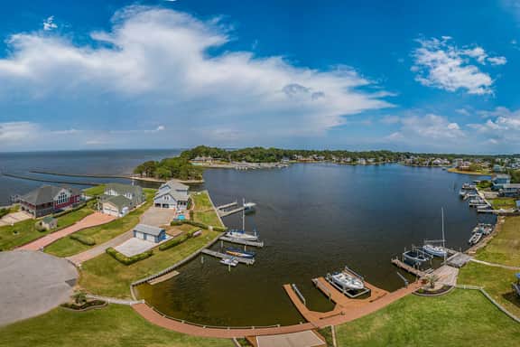 391 | Harbour Point - Image 2
