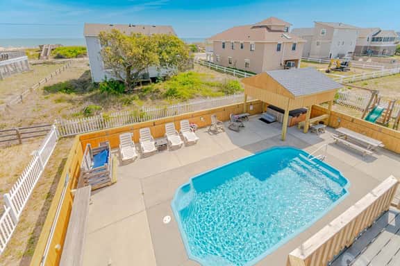 847 | Coleman's Mermaid Hideaway - Image 3